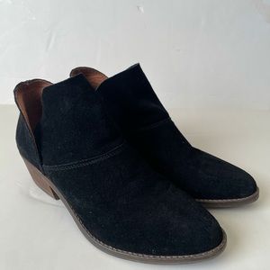 Lucky Brand La Fahmida Black Suede Booties - 8